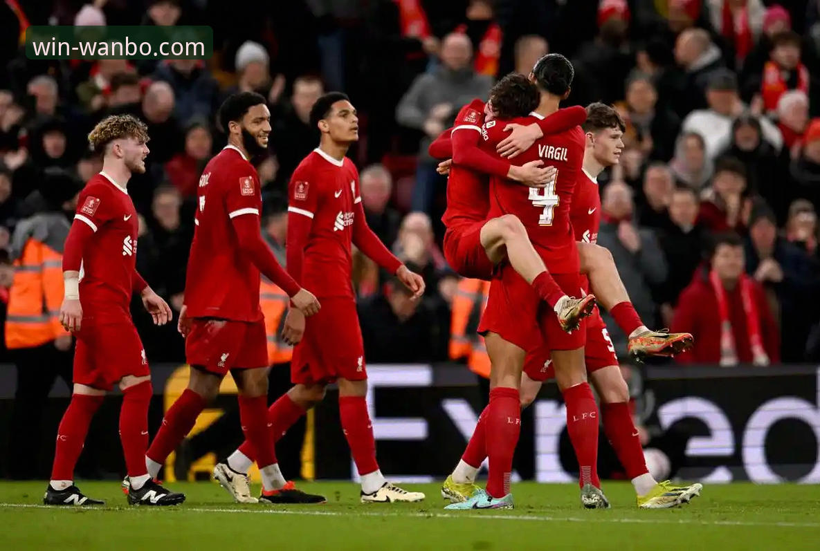 <h2>3个关键瞬间，带你重温曼城史诗级逆转利物浦的英超之夜</h2>