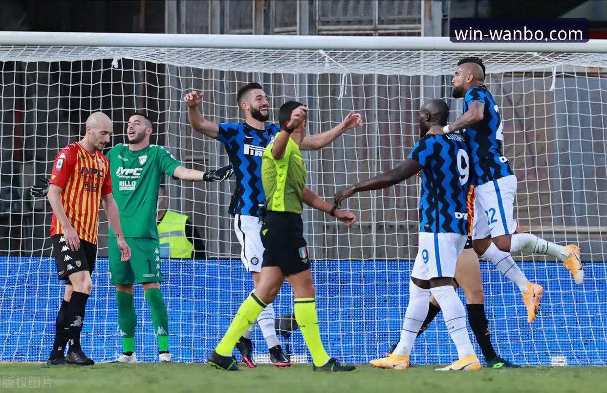 从国米大胜看体育赛事：万搏官方网站客户端使用技巧与数据分析实用指南